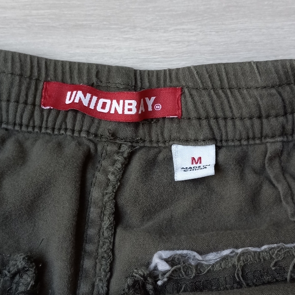 UnionBay Maribeth Sateen Pull-on Cargo Shorts, Juniors Size M - Picture 8 of 14